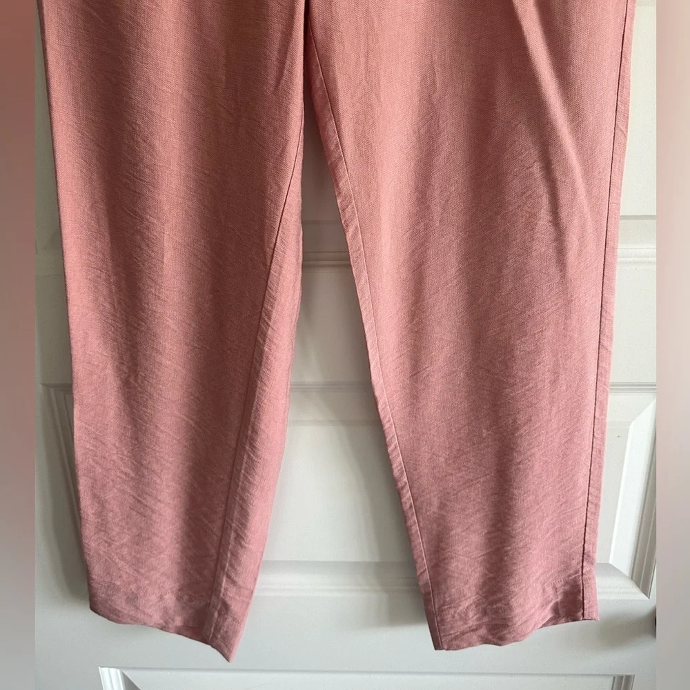 BCBGeneration Woven Ankle Pants